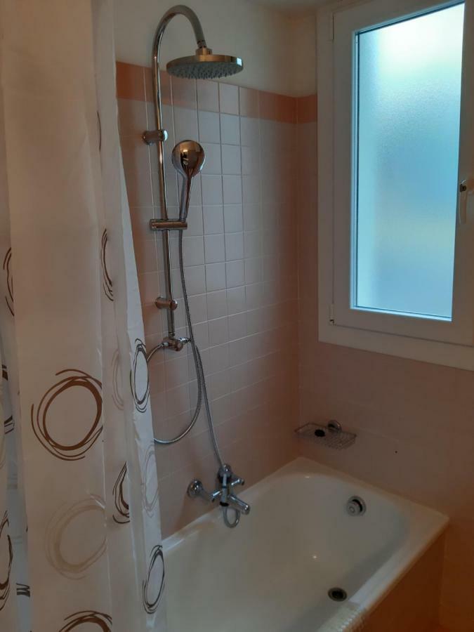 App4Rent Saturno 4 - Family Apartment, Wifi, Parking リド・ディ・イエゾロ エクステリア 写真