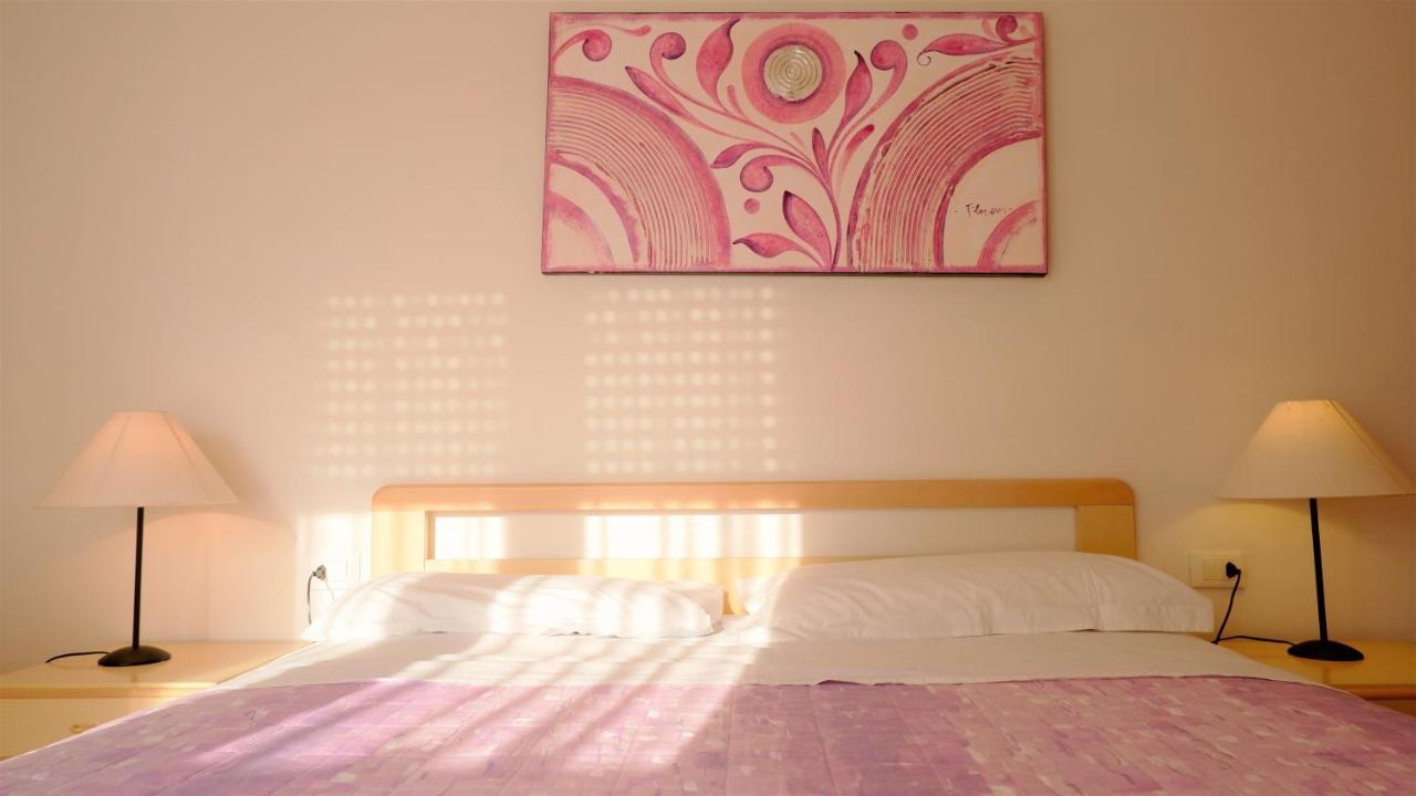 App4Rent Saturno 4 - Family Apartment, Wifi, Parking リド・ディ・イエゾロ エクステリア 写真